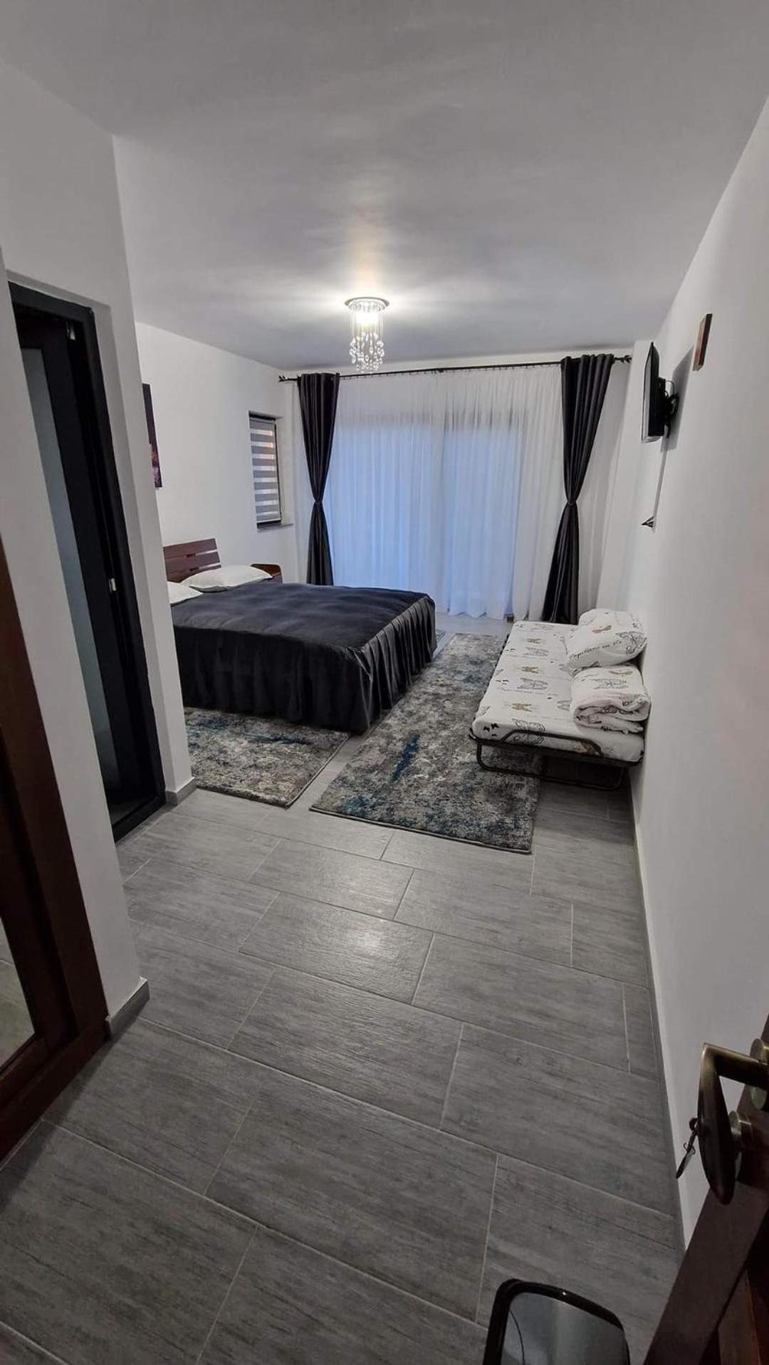Casa De Vacanta Larisa Novaci-Străini 部屋 写真